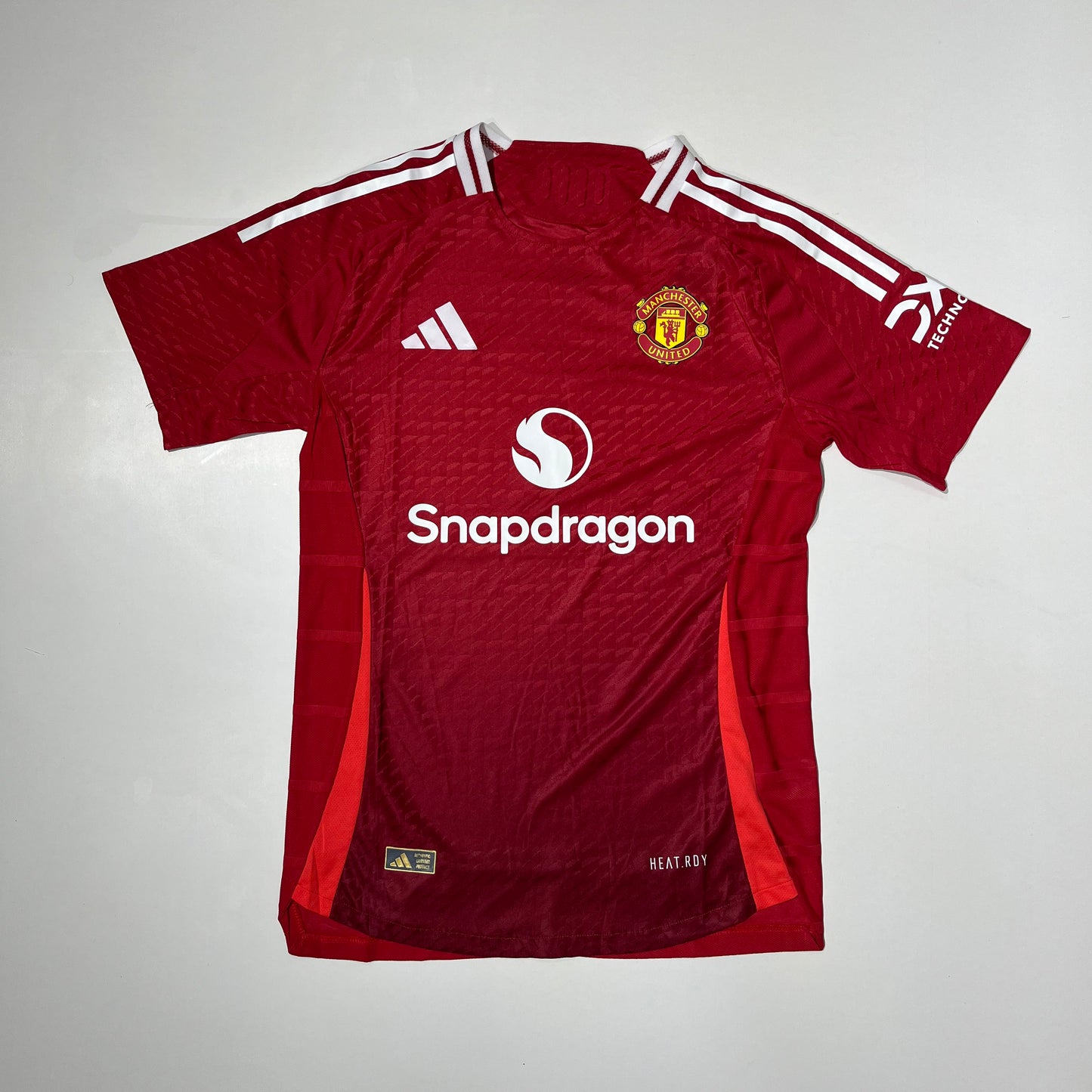 Tenue Manchester "Domicile" 2024/2025